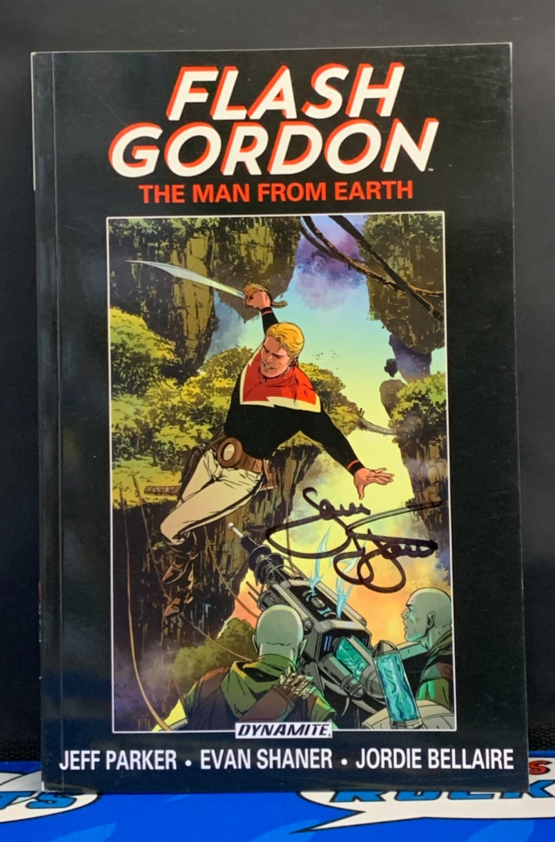 Flash Gordon Omnibus – The Man from Earth Signed by Sam J. Jones (Flash Gordon)