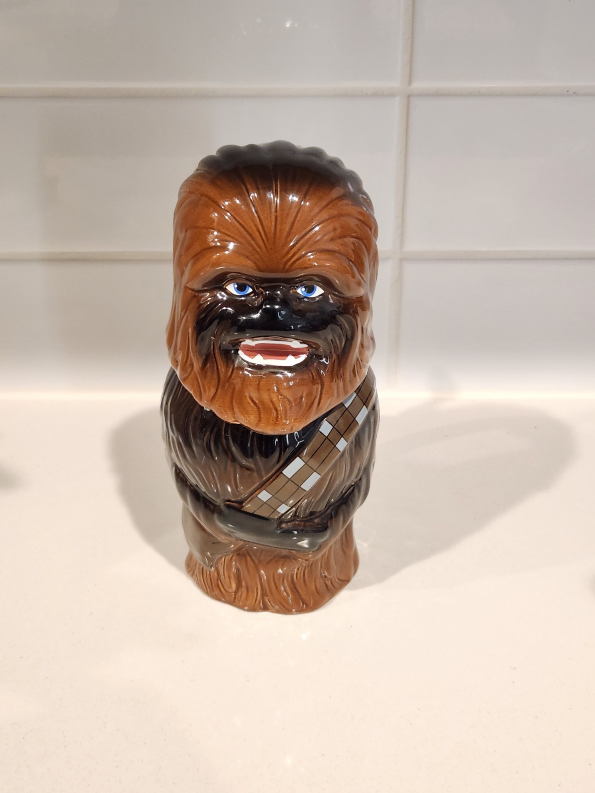 Star Wars Chewbacca Ceramic Beer Stein Mug w/ Hinged Lid Beeline Creative…