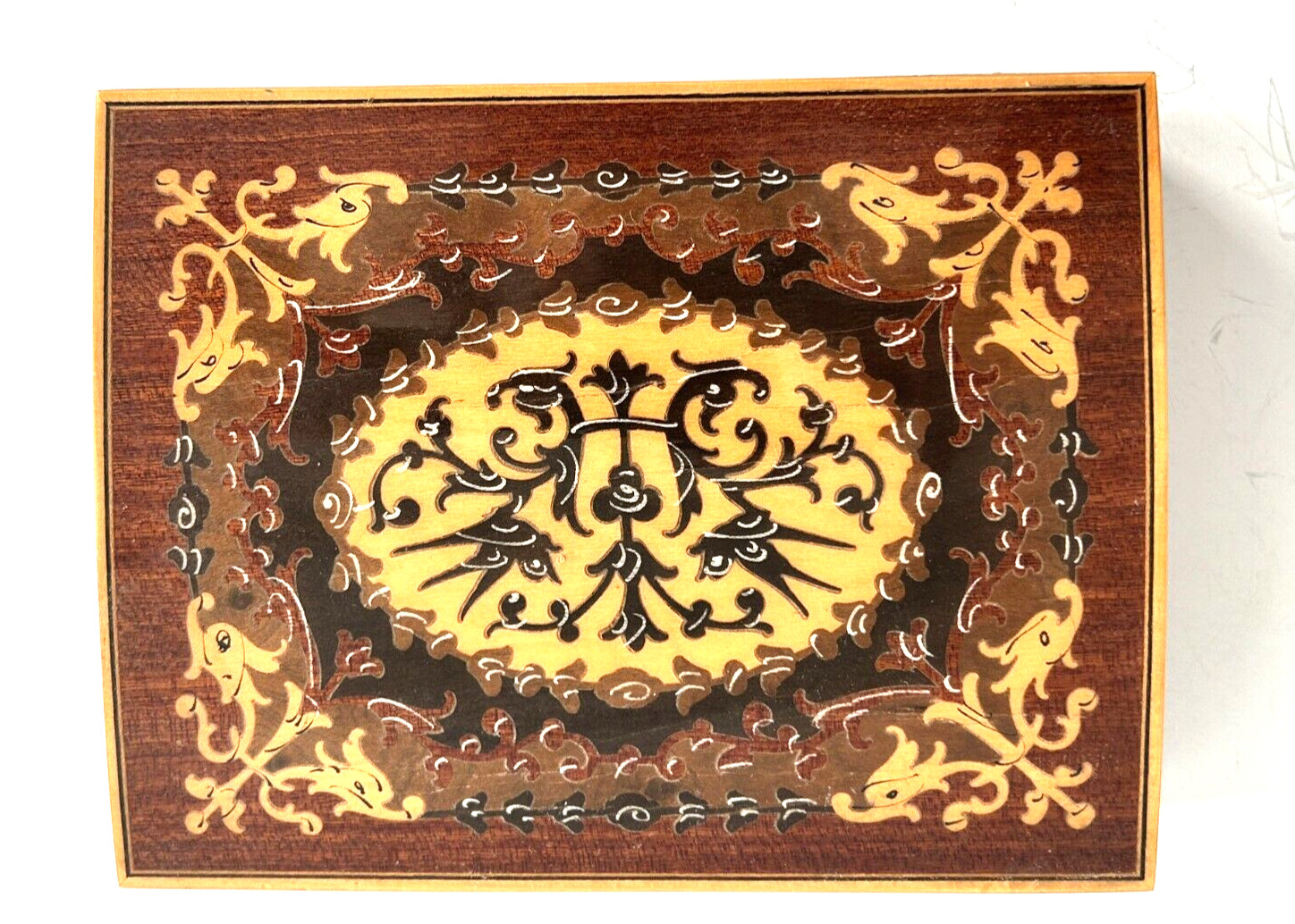 Italian-Style Marquetry Inlay Domed Folk Art Box Decor Jewelry Wood Trinket Box