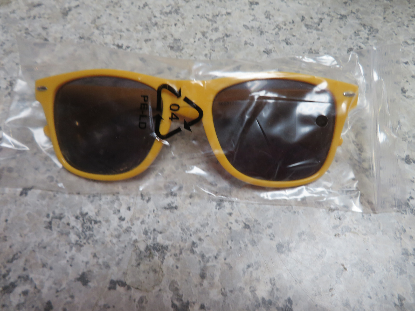 Brand New-Brown/Yellow McDonald’s Plastic Adult Sunglasses Fast Food–Promo Item