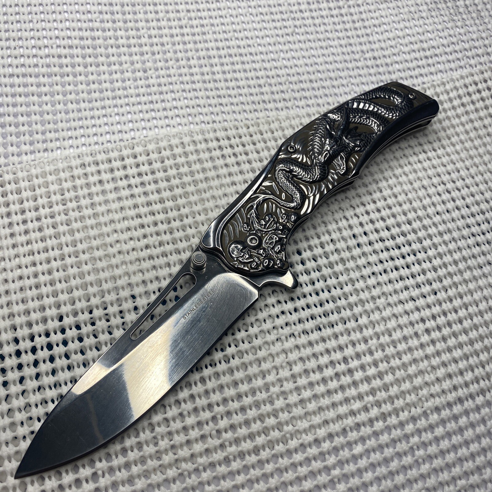 Dragon Knife 8.99” Silver Color quick open EDC Heavy-Duty hunting gift