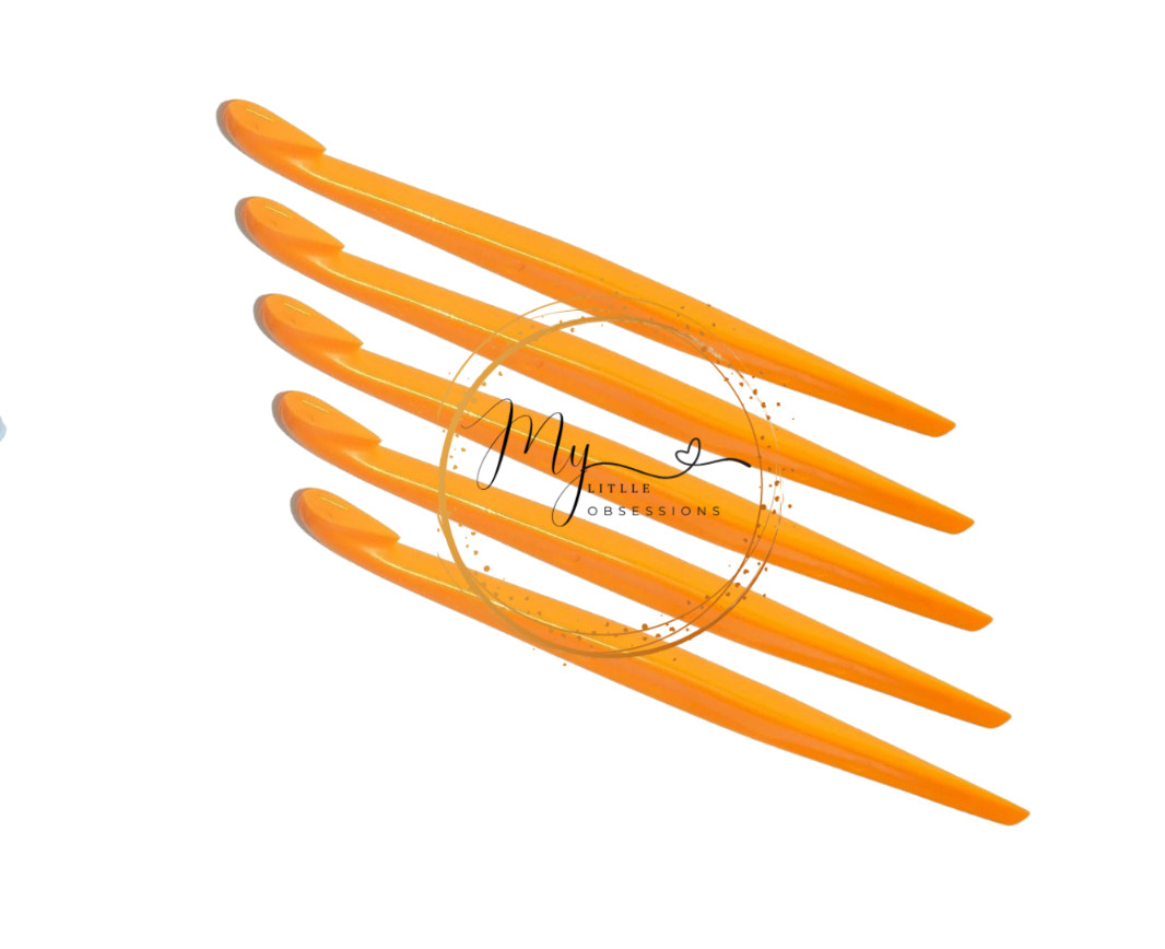 Tupperware Citrus Peelers – Set of 5 – Orange– Brand New