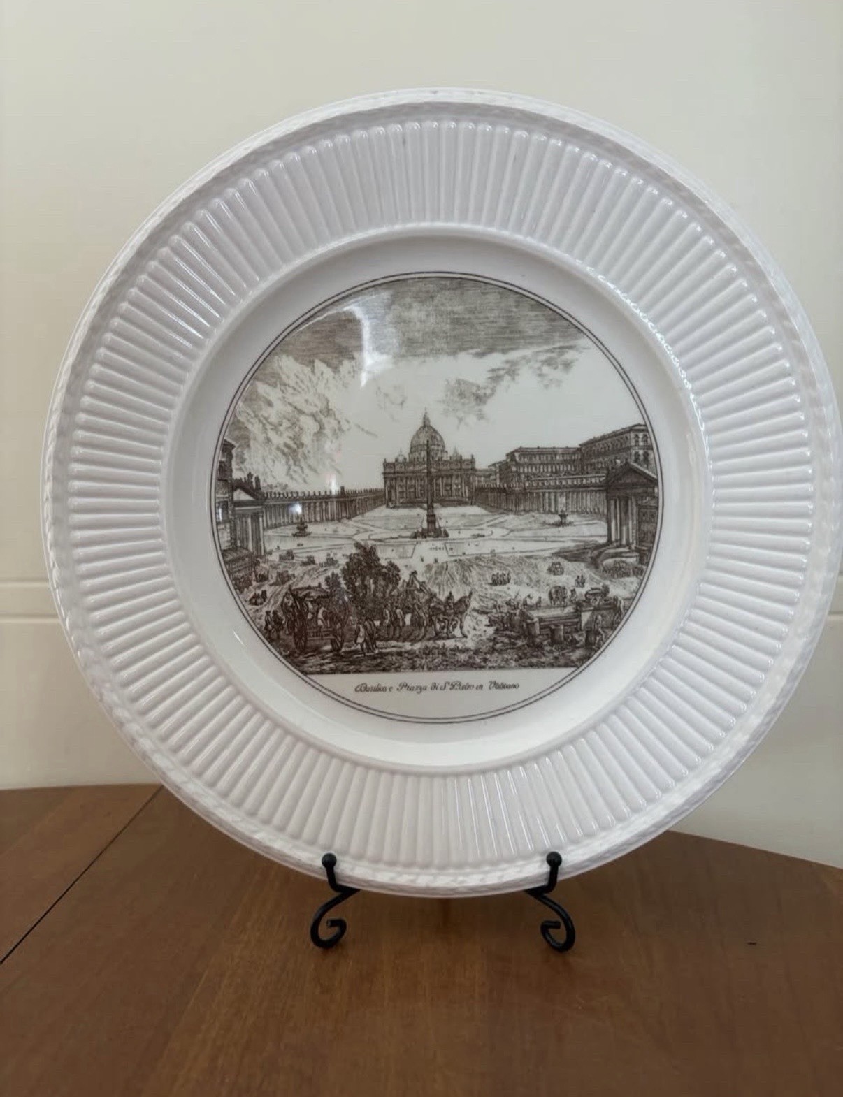 Piazza Di San Pietro Decorative Collector Plate Wedgwood England B