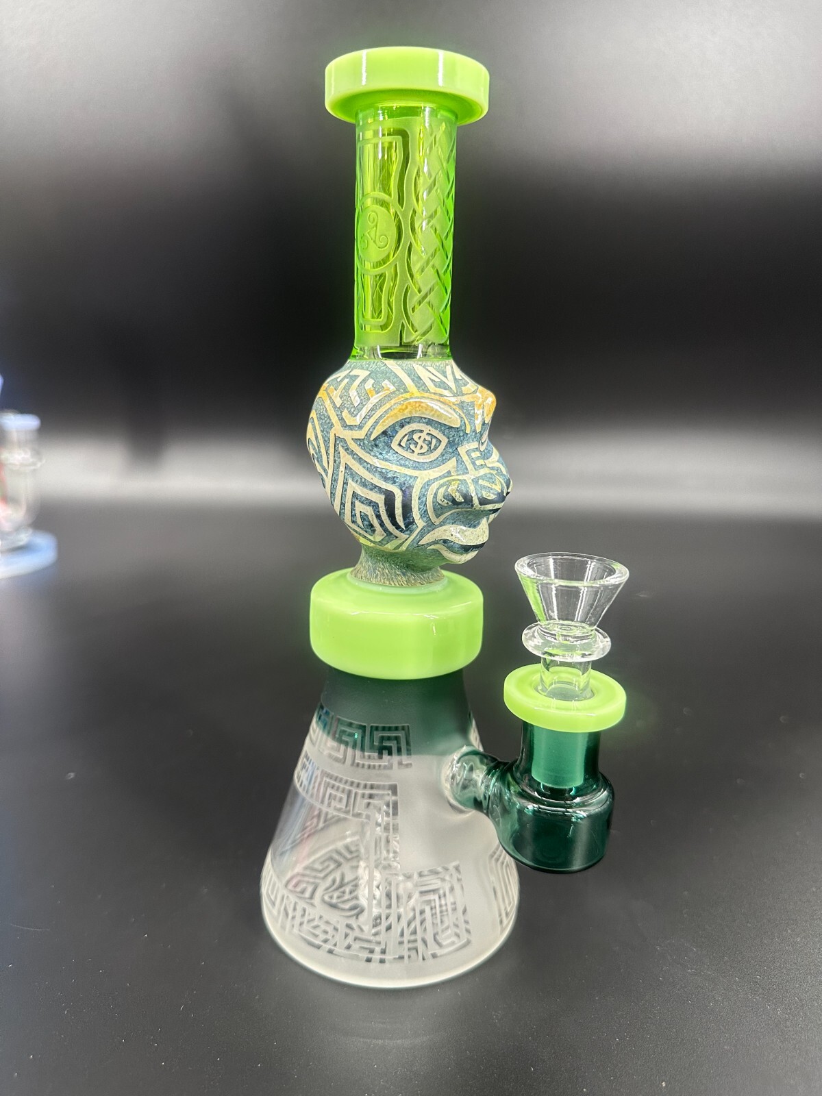 9.5 ” Green Bong ALIEN Glass Water Pipe MONSTER USA