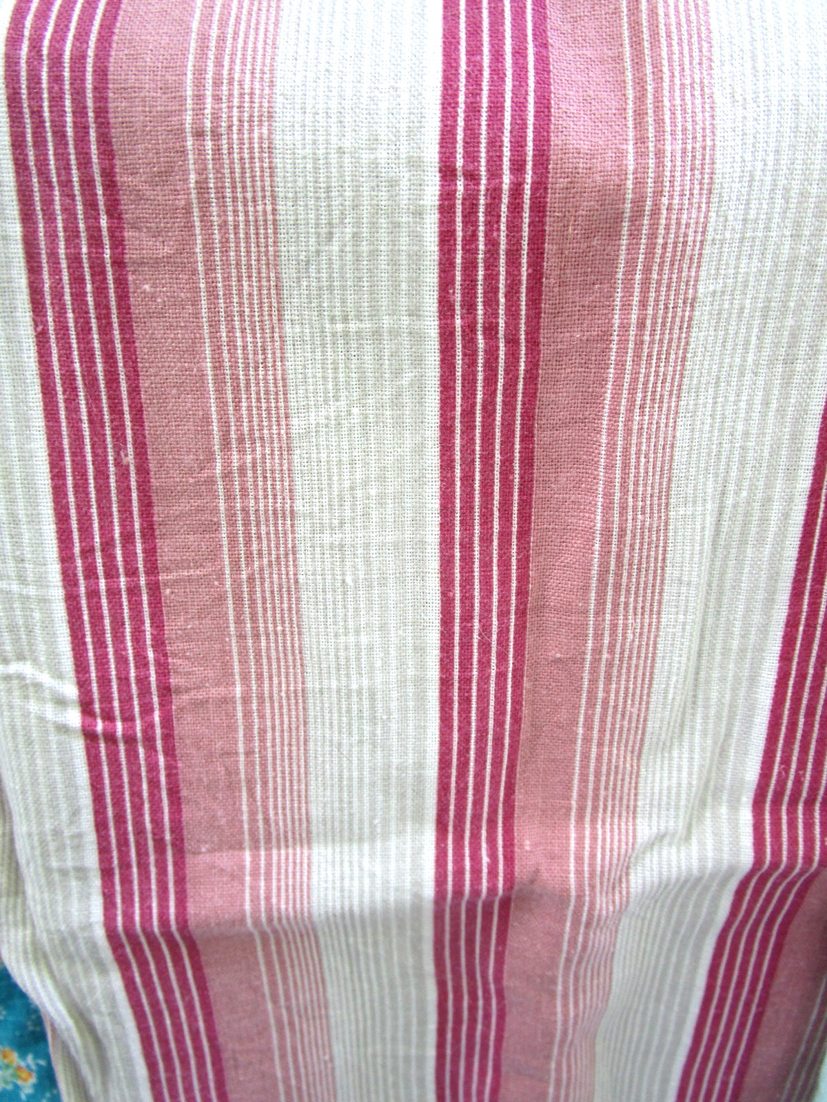 Vintage Assorted Pattern Fabrics Lot 4 Uncut Feed Sack c1950 Open Washed 36″x42″