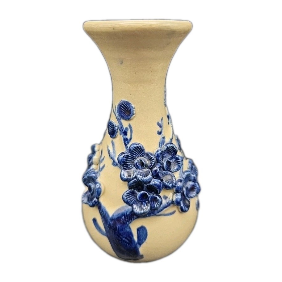 Vintage Asian Budvase Applied Blue Floral Flowers 7″ in