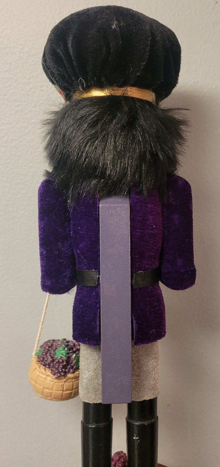 Christmas 14″ Nutcracker Purple Grapes Wine Italian Chianti Tuscany Holiday HTF