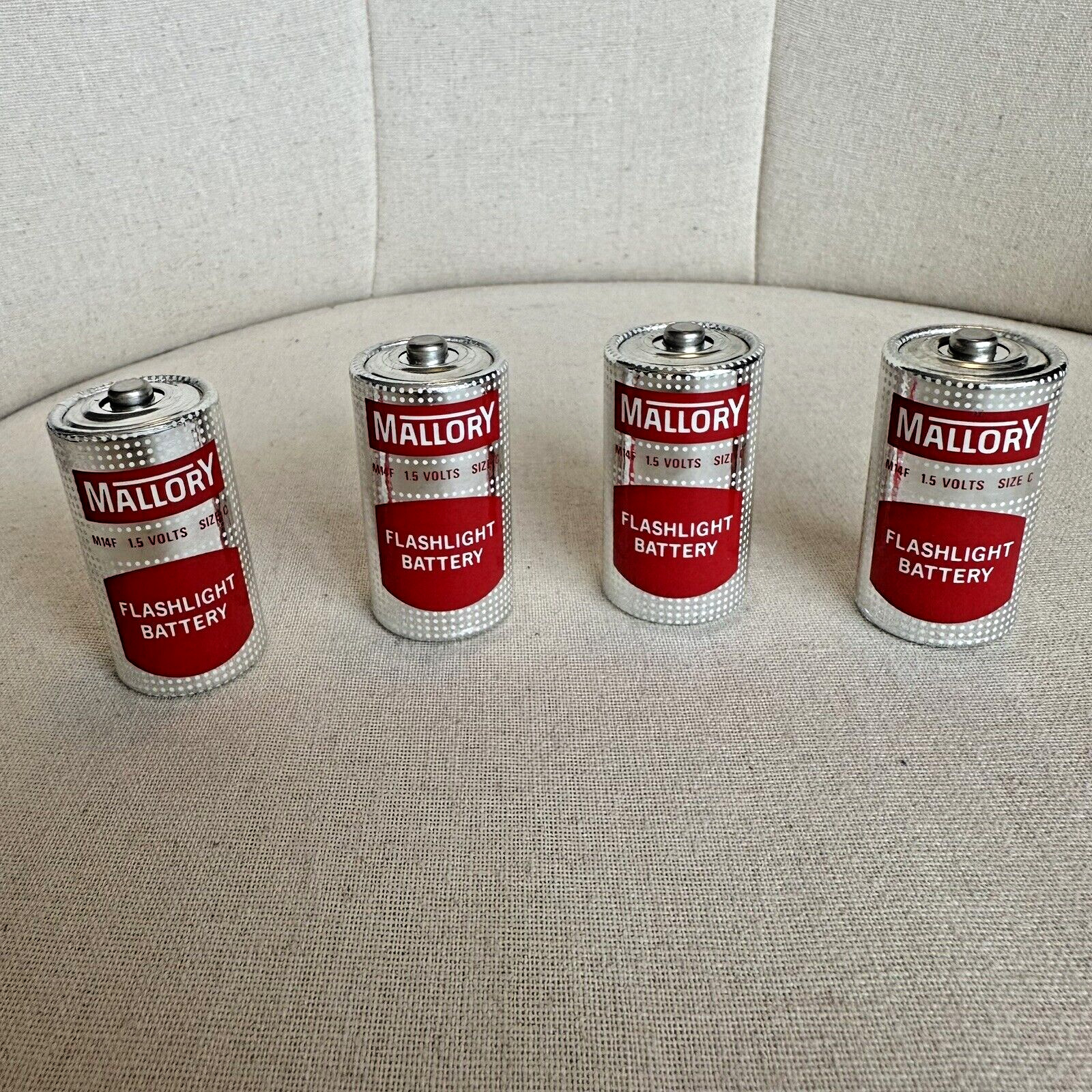 Vintage Flashlight Batteries MALLORY C Battery Lot of 4 USA Retro Parts Untested