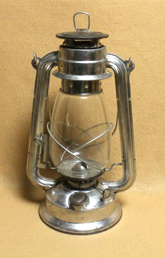 Vintage Lantern Aluminium Lightweight – German Style with handle