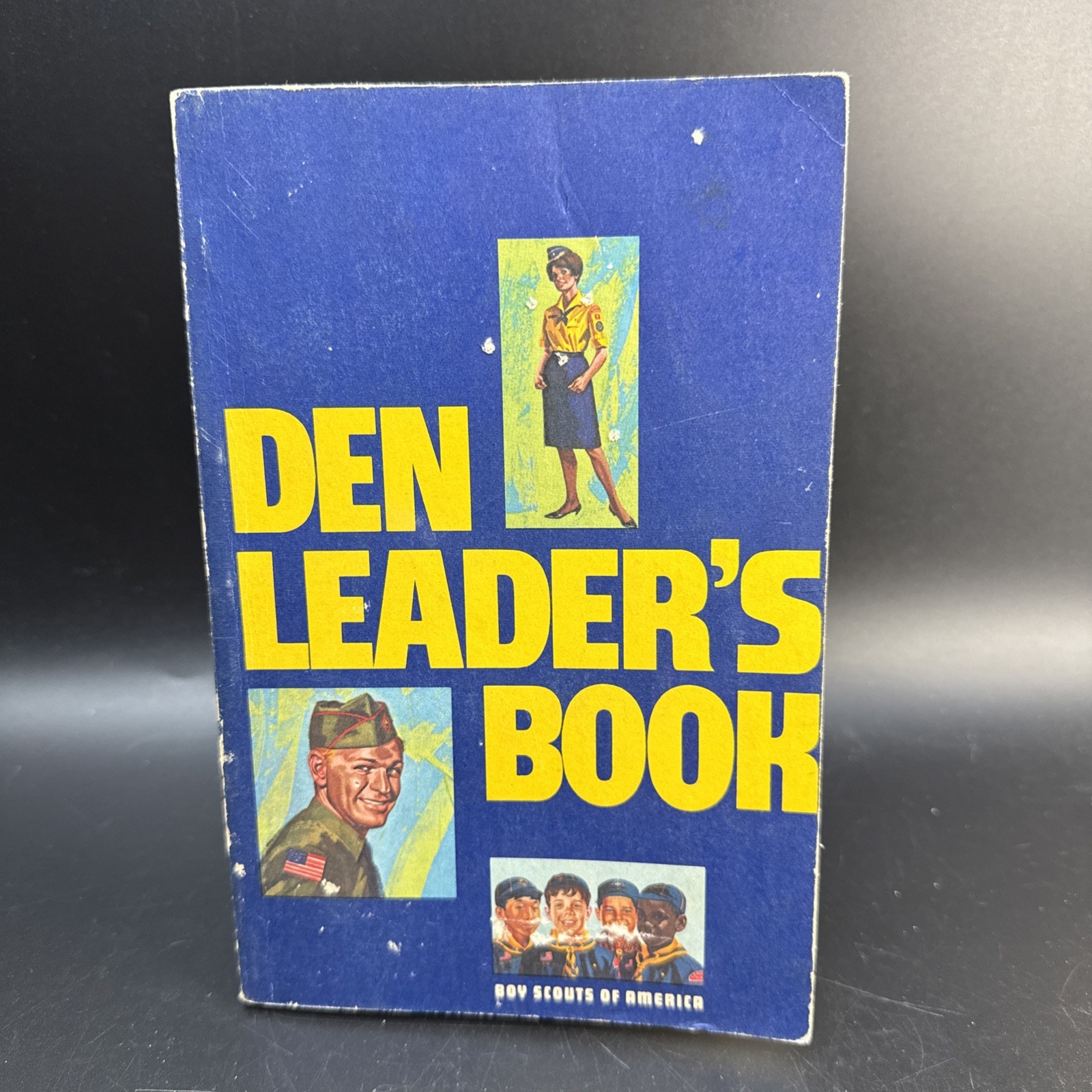1973 (c)1967 Den Leaders Book Boy Scout Mint Condition No. 3212 Wolf Bobcat Bear