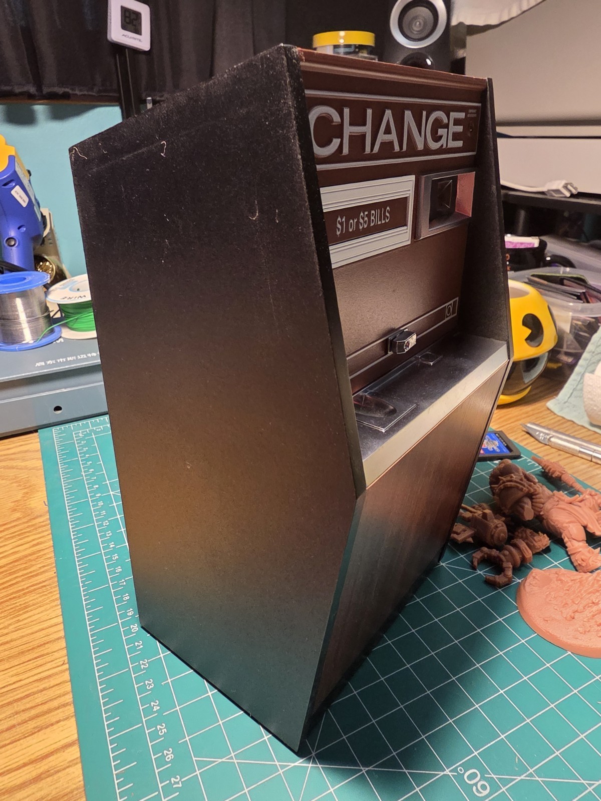 New Wave Toys Replicade Change Machine USB!!