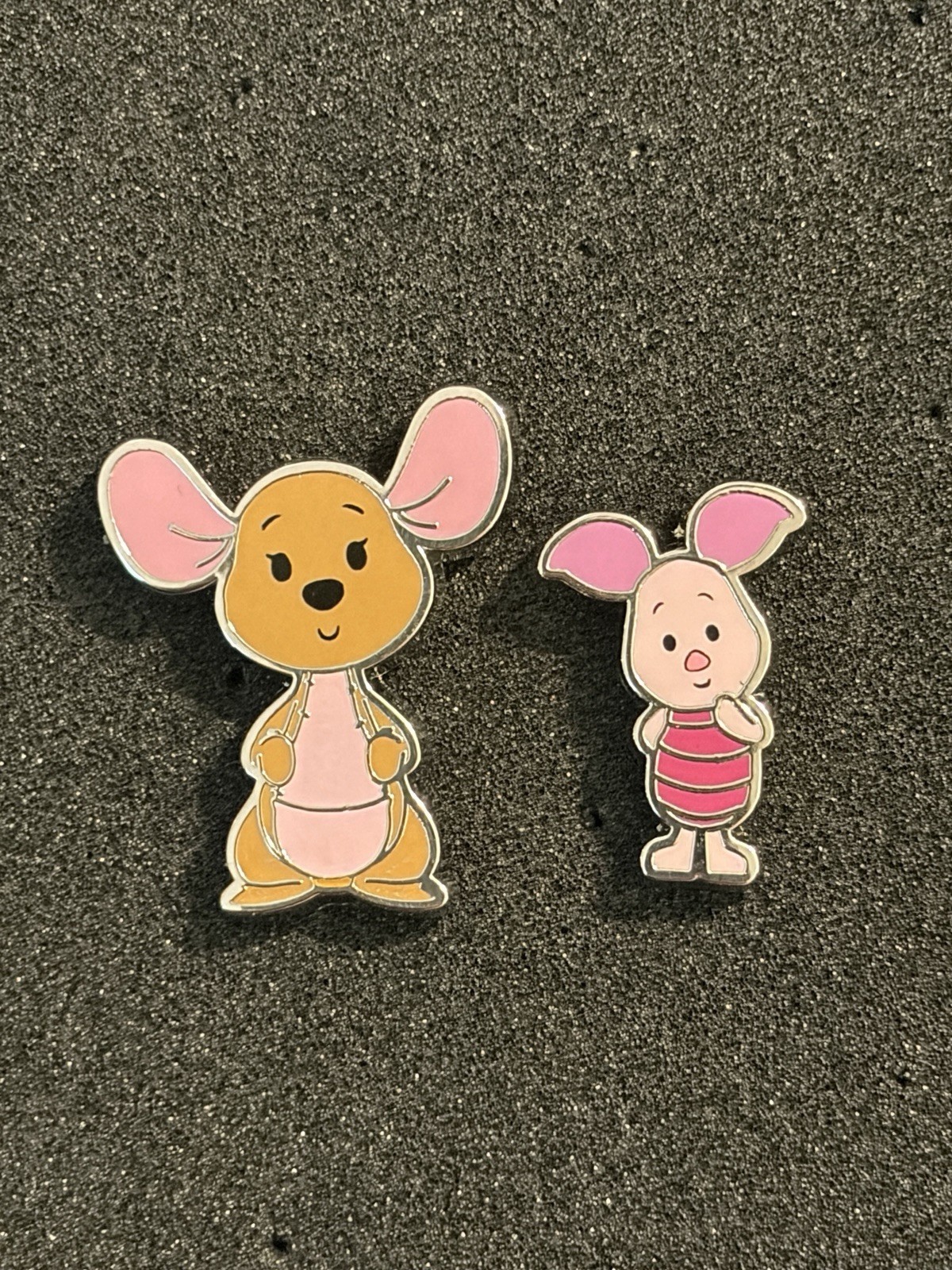 PALM Pink A La Mode Winnie The Pooh Mystery Micro Pins Kanga and Piglet LE 500