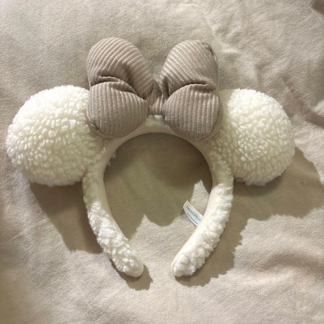 Japan Tokyo Disney Resort Minnie Winter Ears Headband Hat beige Fluffy store