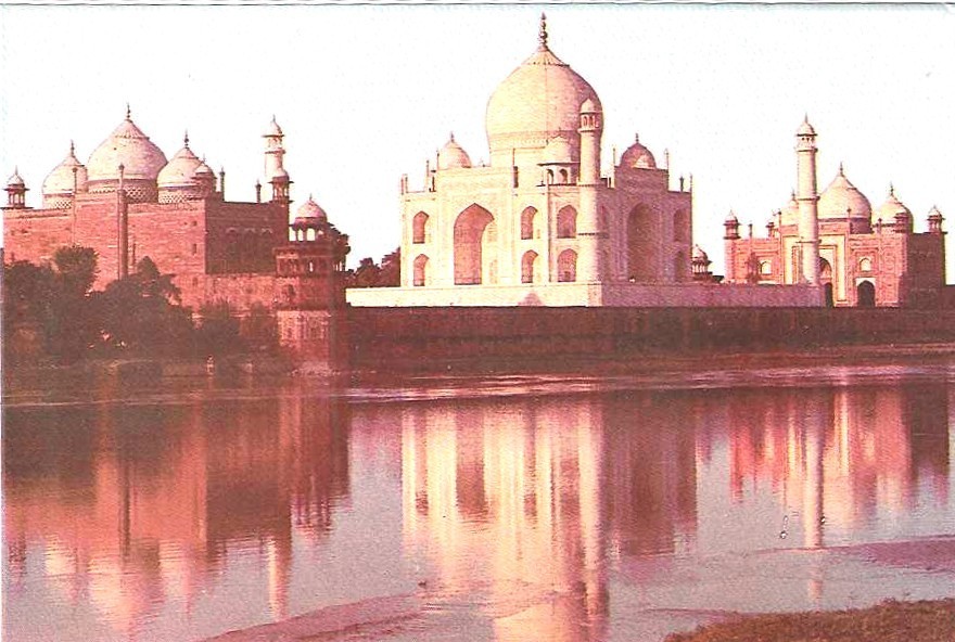 Vintage India Chrome Postcard Taj Mahal Riverside Agra