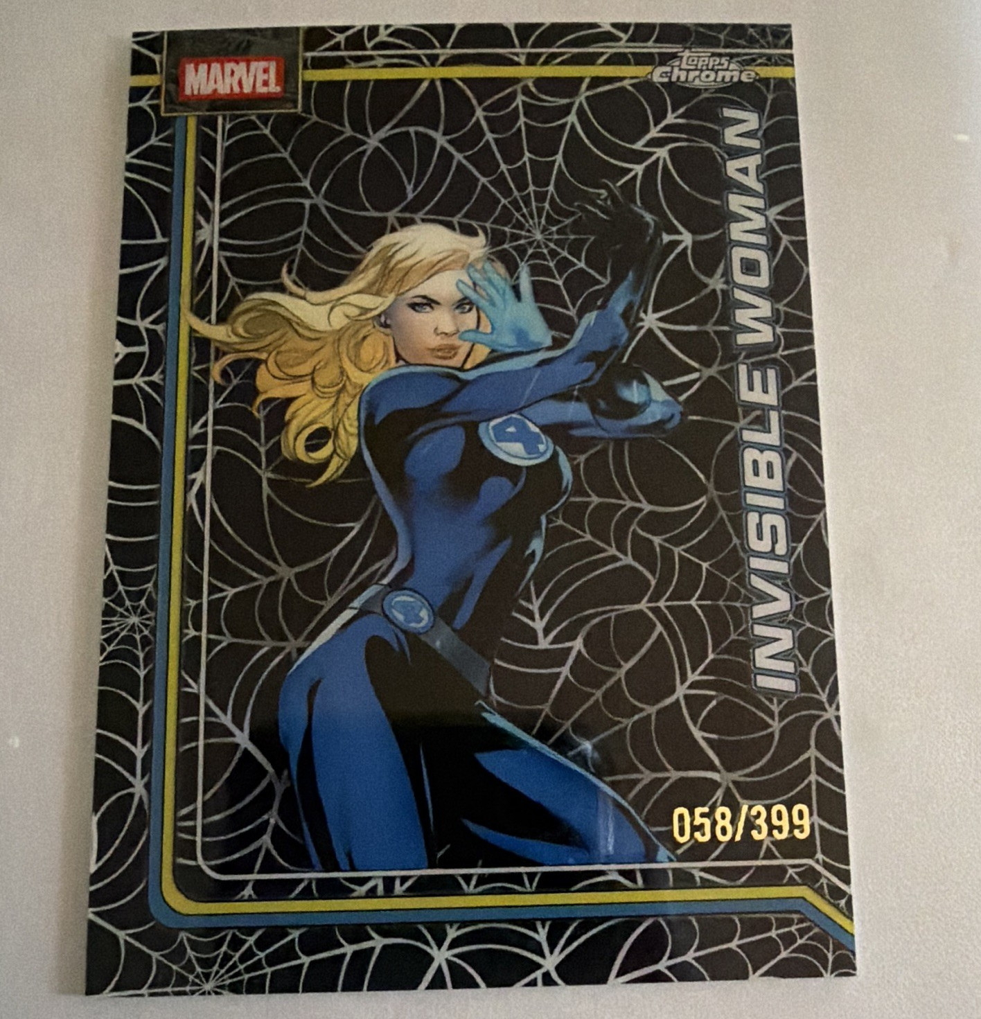 Topps 2025 Topps Chrome Marvel Invisible Woman #055 Serial #058/399