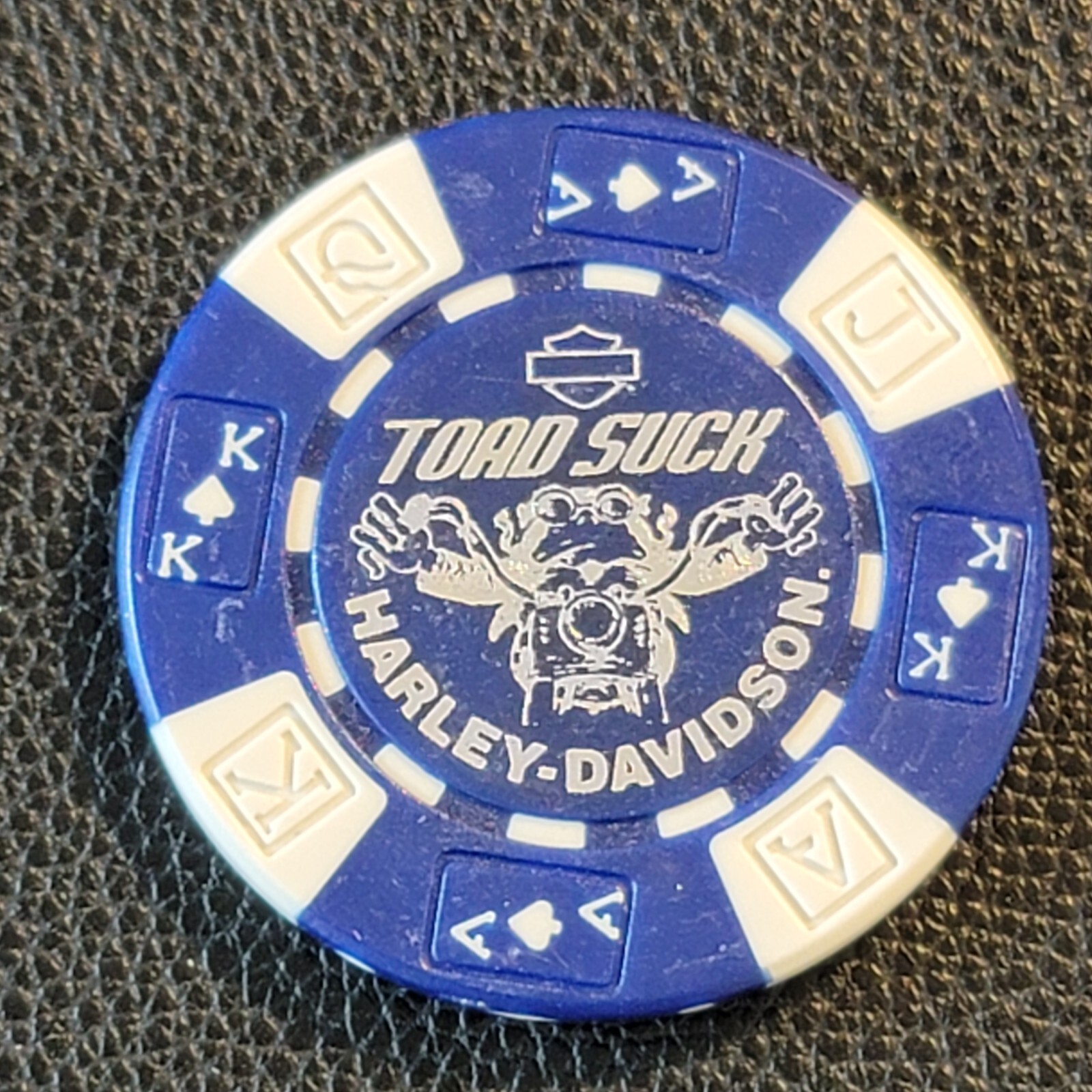 TOAD SUCK HD ~ ARKANSAS (Blue AKQJ) Harley Davidson Poker Chip