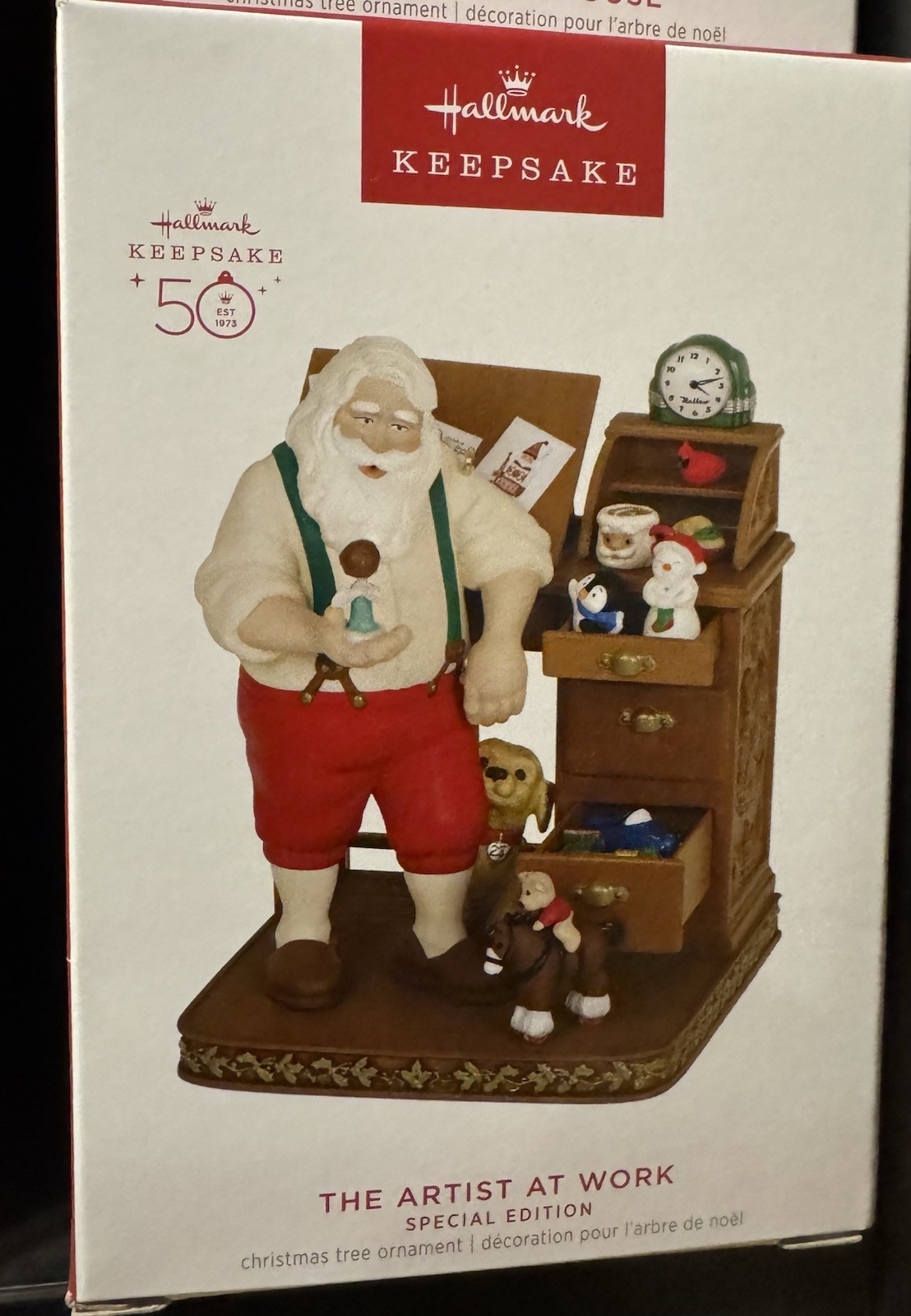 2023 HALLMARK KEEPSAKE ARTIST AT WORK SPECIAL EDITION SANTA CHRISTMAS ORNAMENT