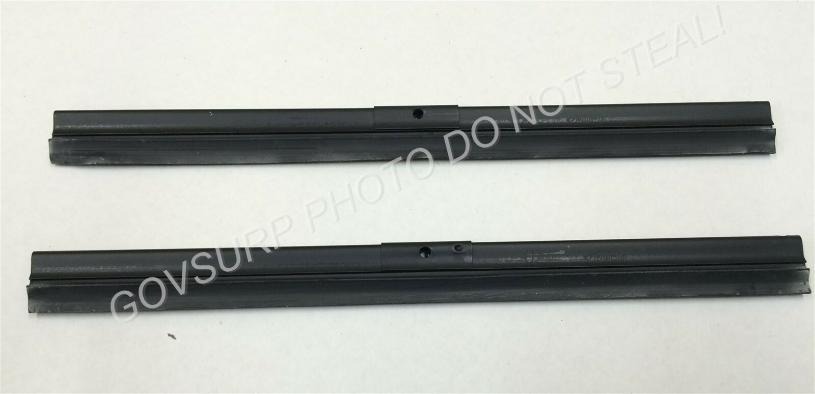 WIPER BLADES M151A2 MUTT SERIES VEHICLE – 2EA PN# 11641115 NSN: 2540-00-176-9405