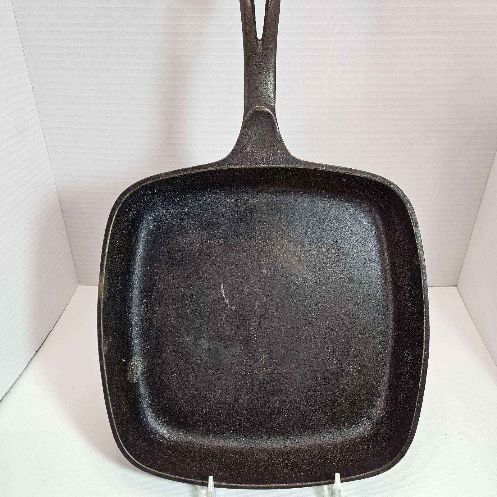 Iron Skillet Square Fry Pan USA 9.5″ x 9.5″