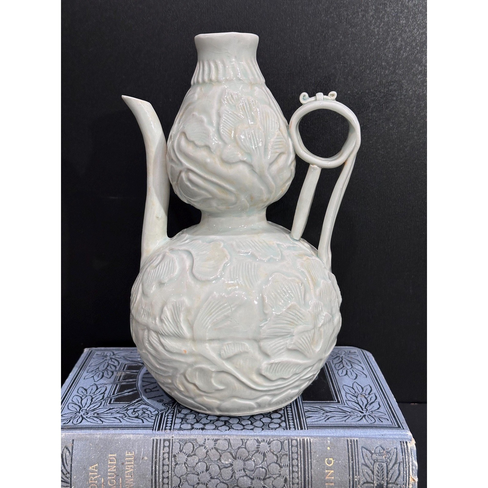 Vintage Chinese Blanc de Chine Style Double Gourd Porcln Ewer Floral Relief Vase