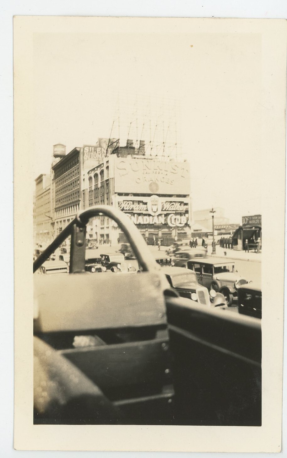 Vintage Photo Historic Sunkist Canadian Club Ads Michigan Ave Chicago IL 1940’s