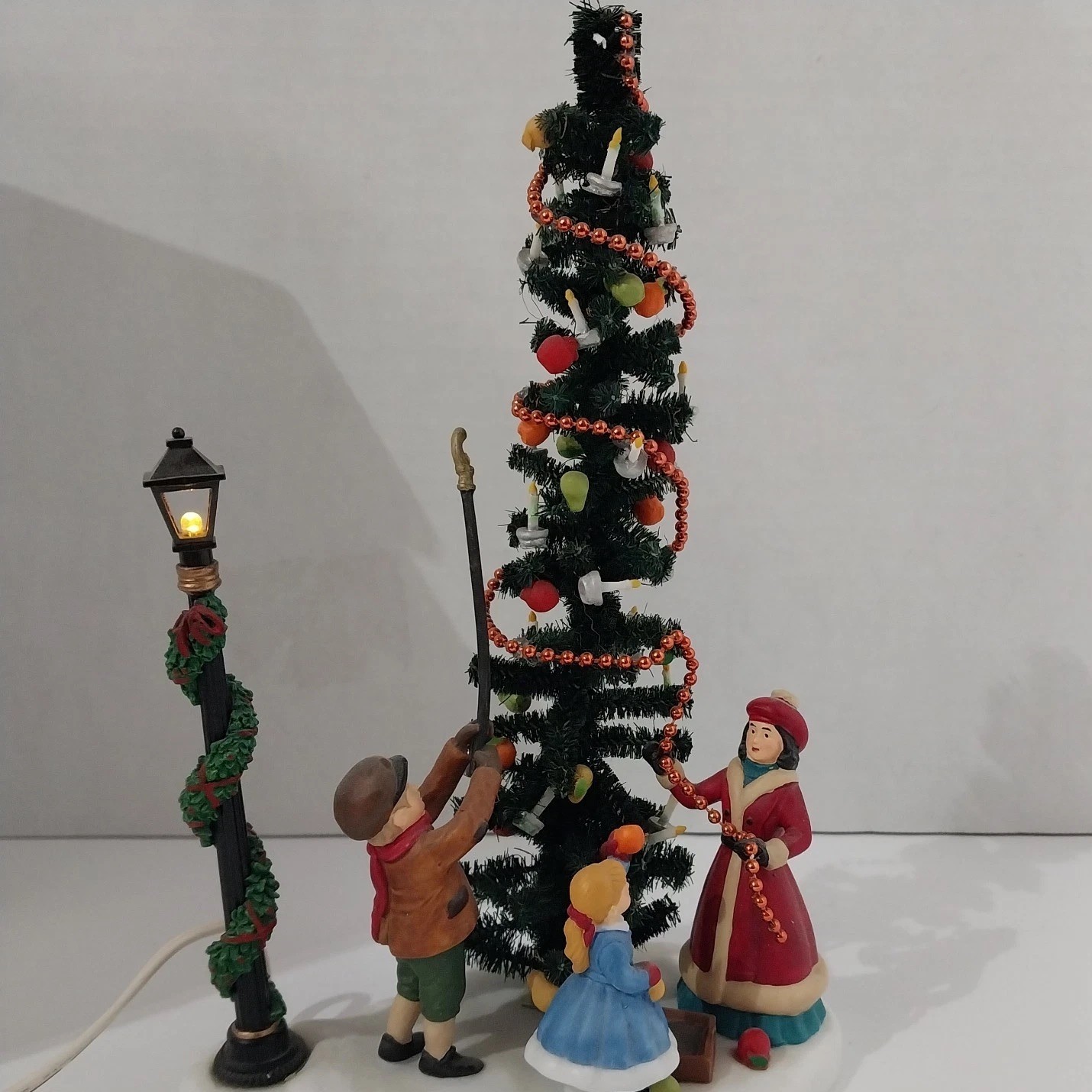 Dept 56 Special Edition Lighted Village Square Town Tree #58644 Retired 2003