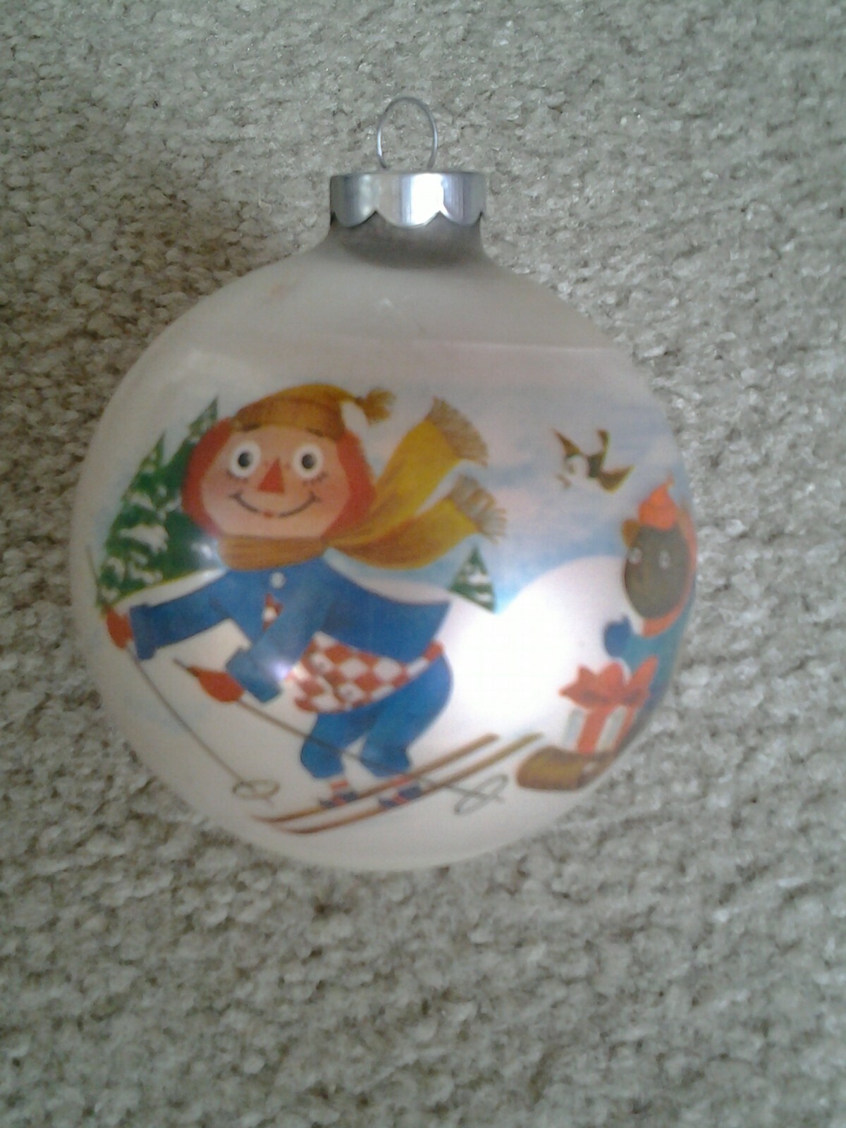 1973 Raggedy Ann ON SKIS & Friend On Sled Glass Ball Ornament Bobbs-Merrill Co.