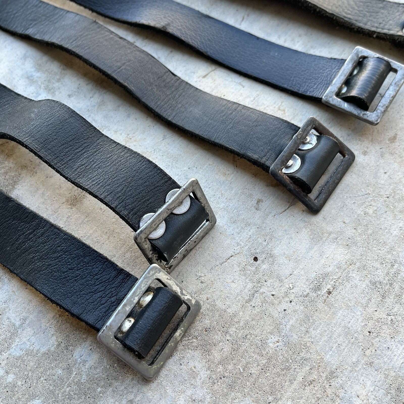 One (1) Issued WWII Finnish M91 M39 Original Leather Mosin Nagant Rifle Sling