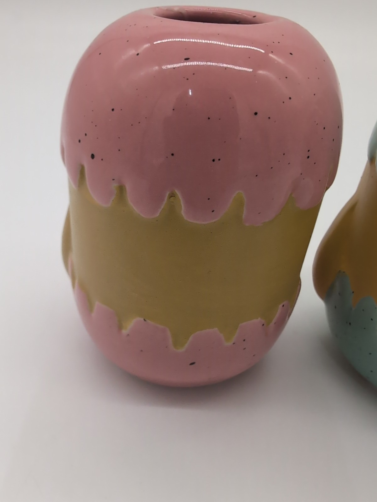 Planters – Small Chick Egg planter with faux succulent/flowers included