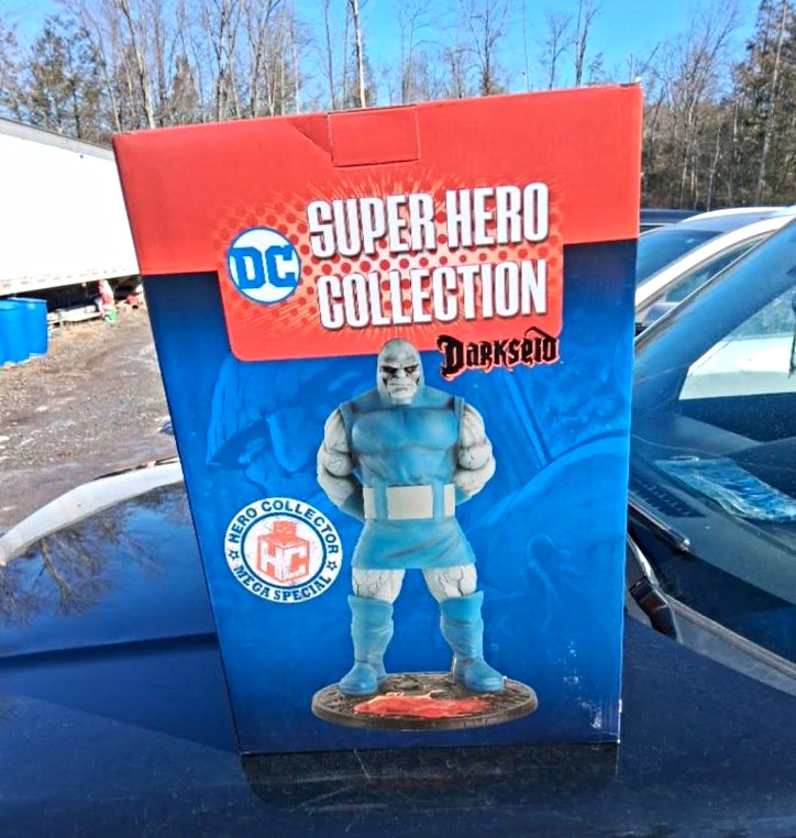 DC DC Super Hero Collection Darkseid Figurine, Comic Book Heroes Theme