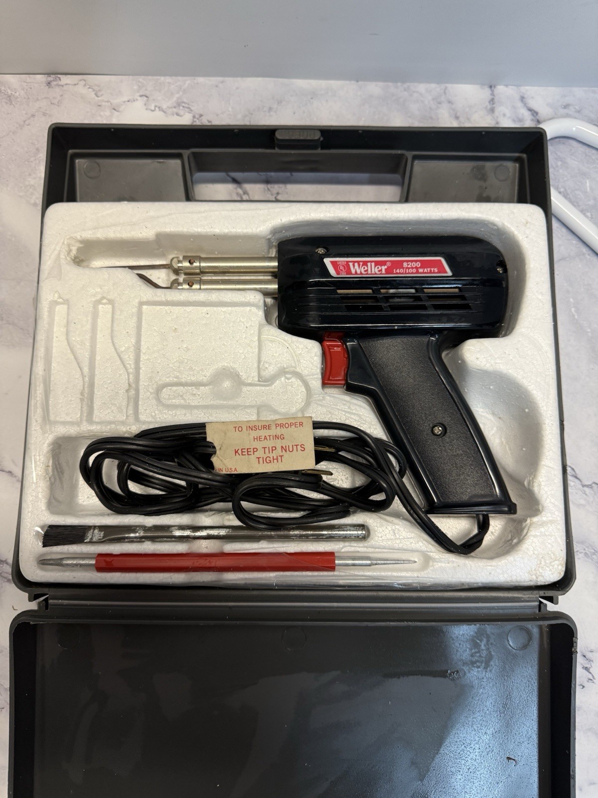 Vintage Weller Model 8200 100-140 W Electric Soldering Iron with Plastic Case –
