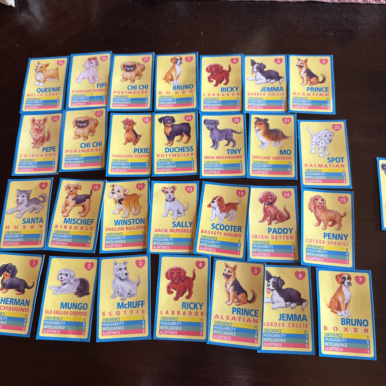 Vintage 1993-94 PUPPY IN MY POCKET Lot 29 cards Collection