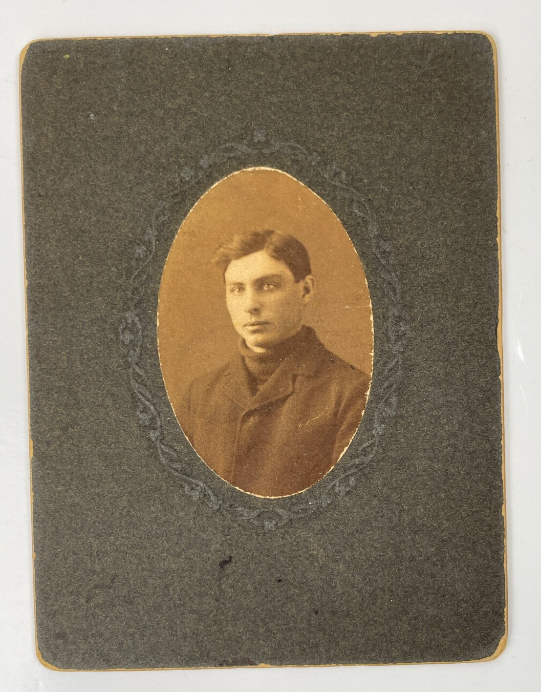 3″x4″ Cabinet Card Photograph of Man Circa 1920s Oval Portrait Photo Dave Meyer