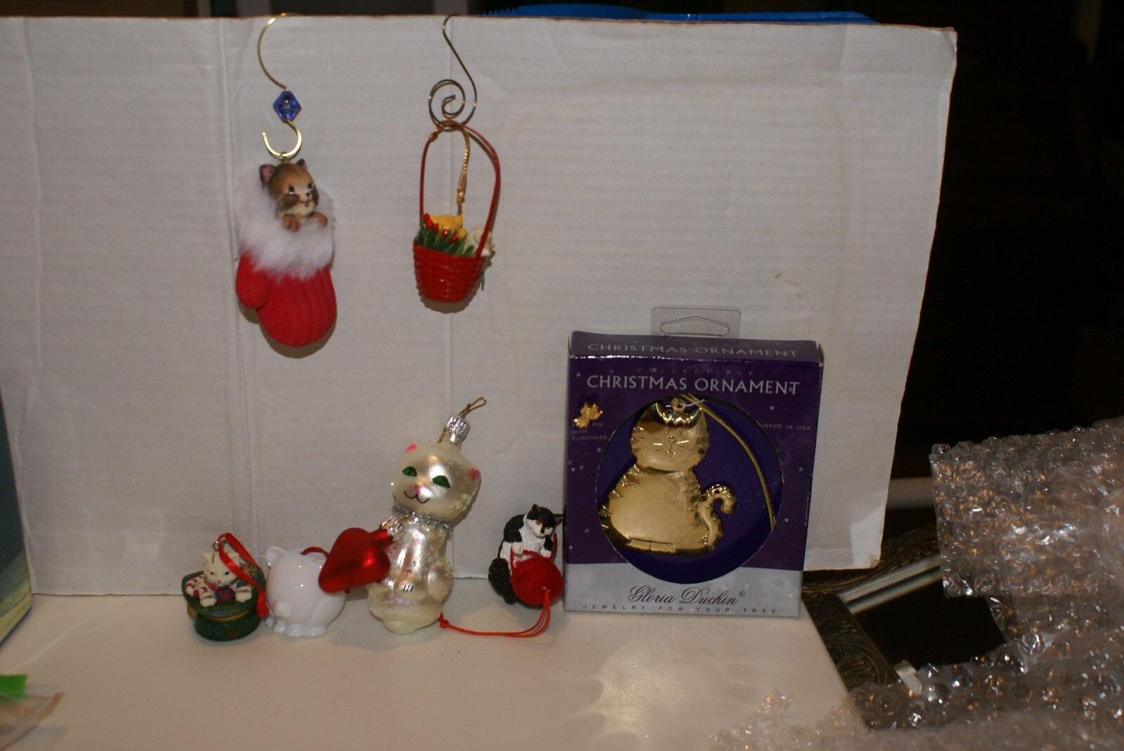 6 CHRISTMAS ORNAMENT CAT GLASS RESIN ADORABLE WHITE HEAD 1987 HALLMARK,GLORIA DU