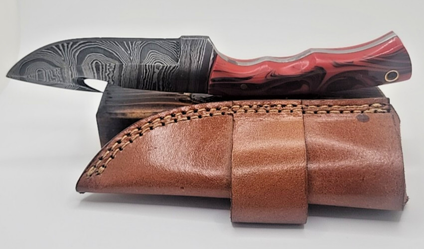 Custom Handmade Damascus Gut Hook Knife Red Black Resin Handle w/ Leather Sheath