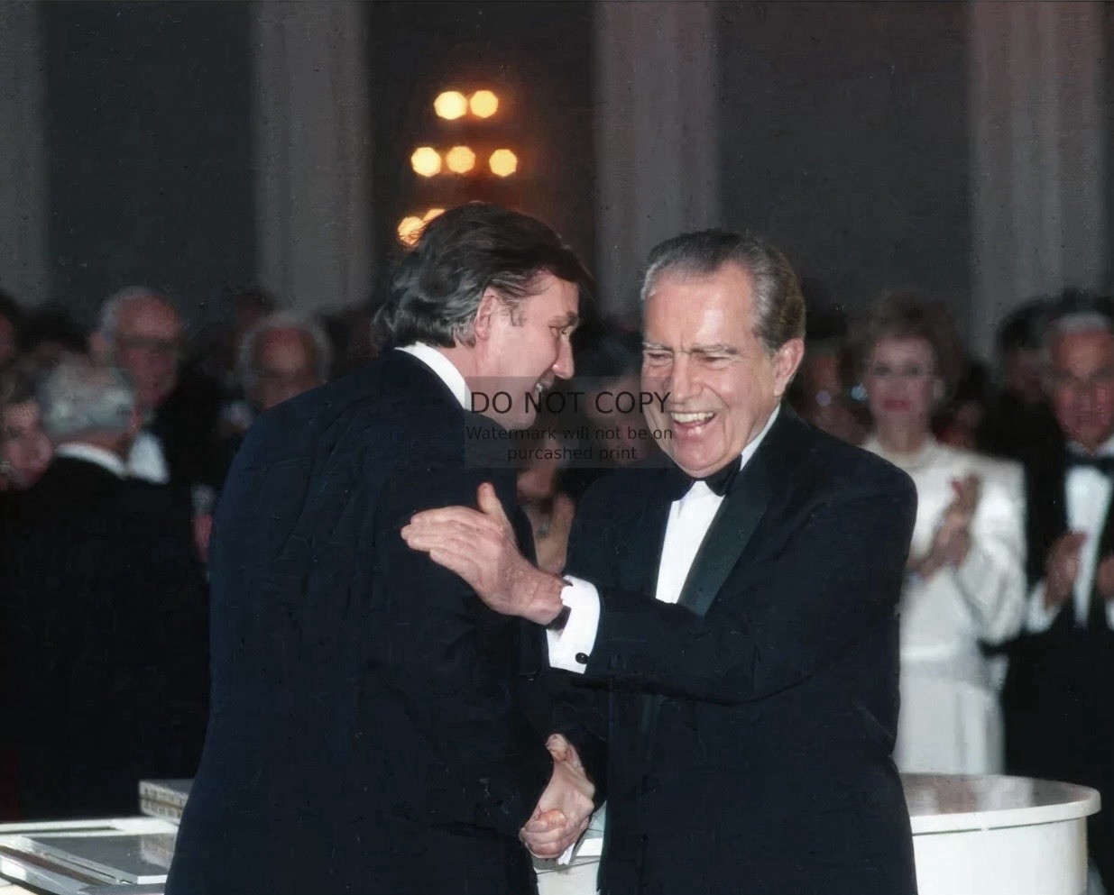 PRESIDENT DONALD TRUMP AND PRESIDENT RICHARD NIXON SHAKING HANDS 8X10 PHOTO