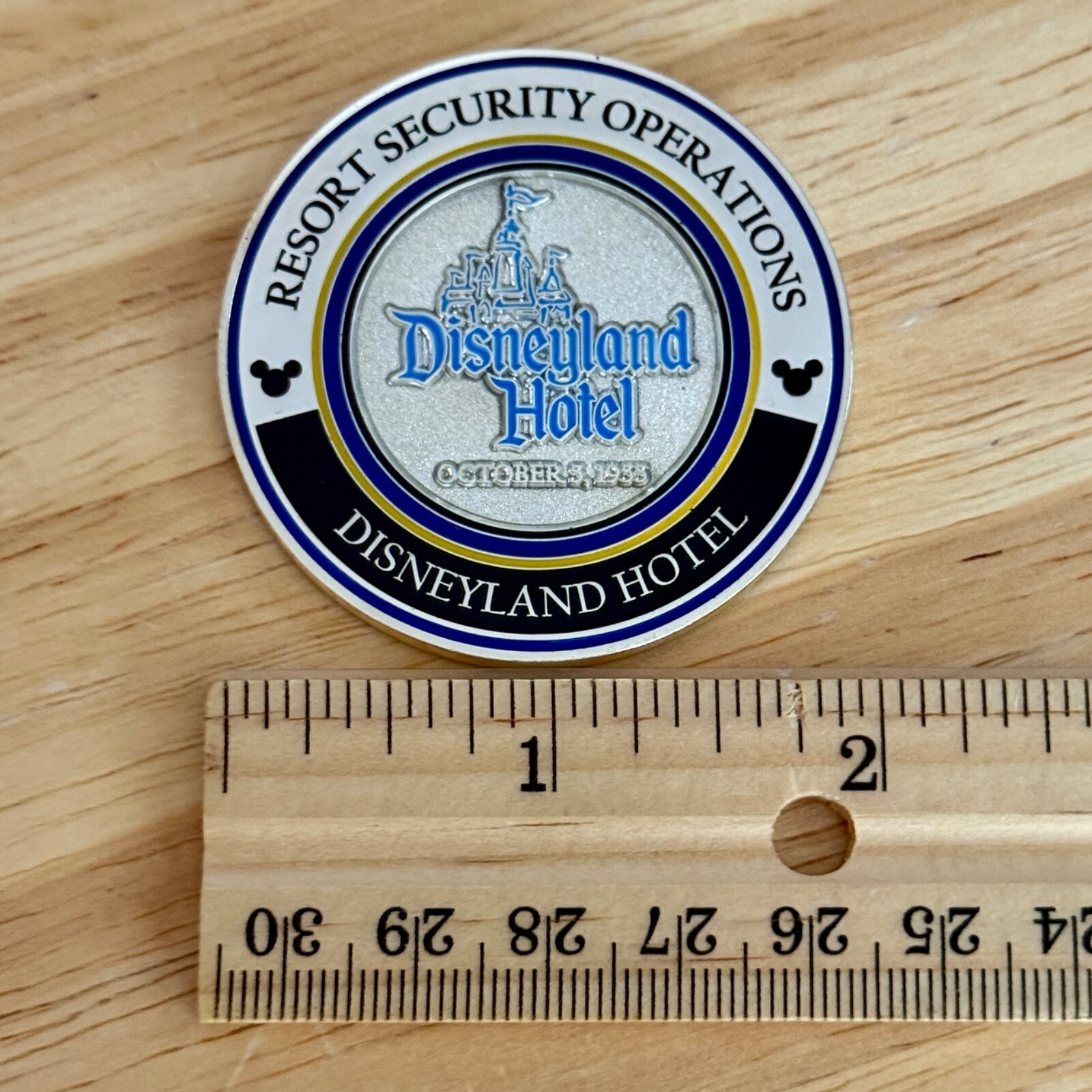 Walt Disney Disneyland Security Division Resort CA Challenge Coin