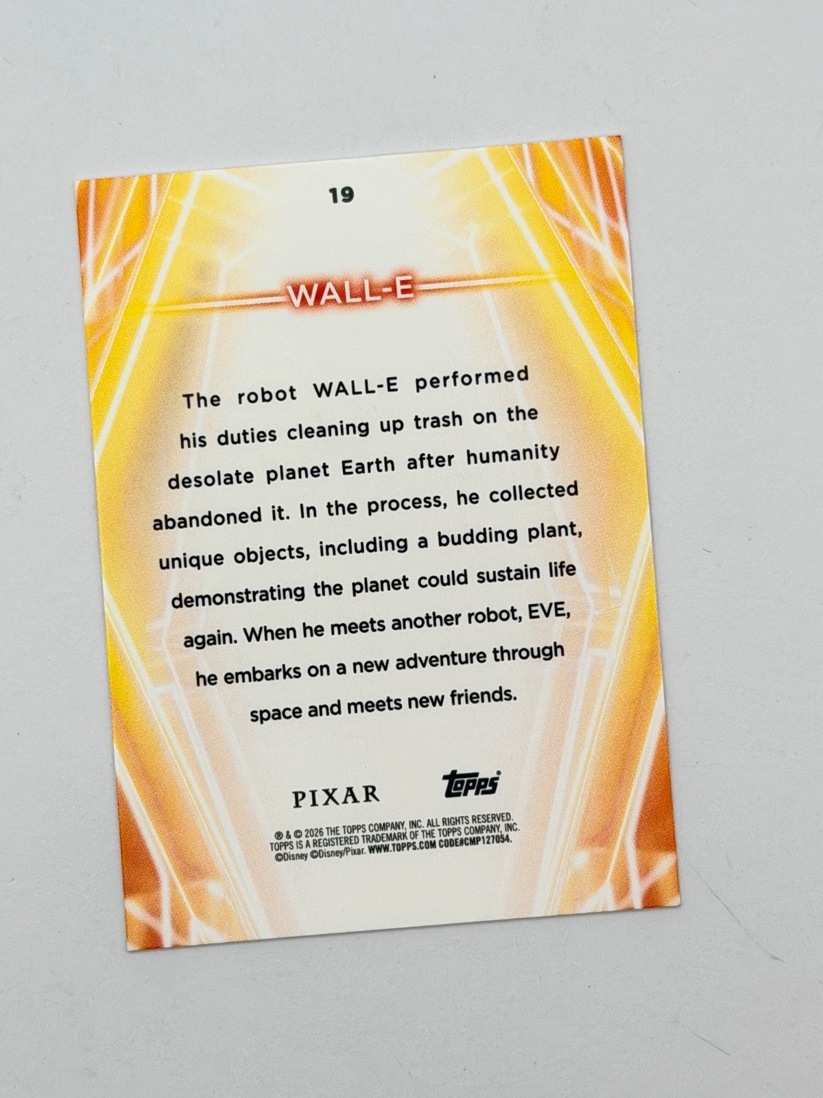 2026 Topps Disney Neon BASE – Wall E #19