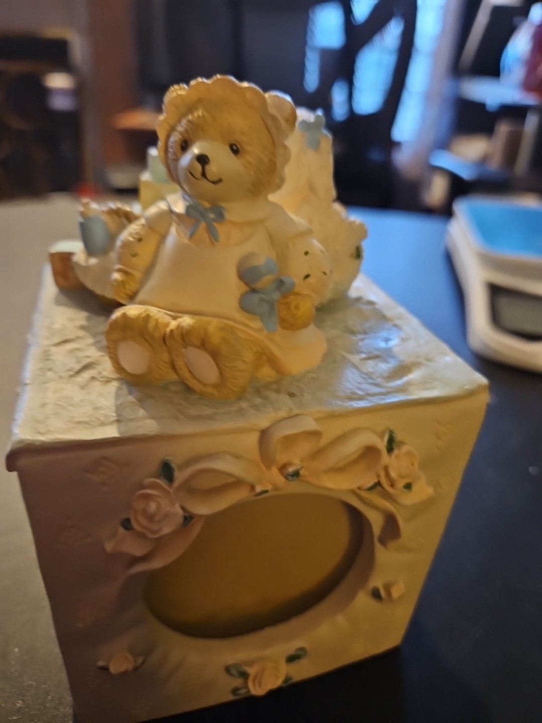 Vintage Terragrafics Hand Painted 4 Sided Babies Photo Cube