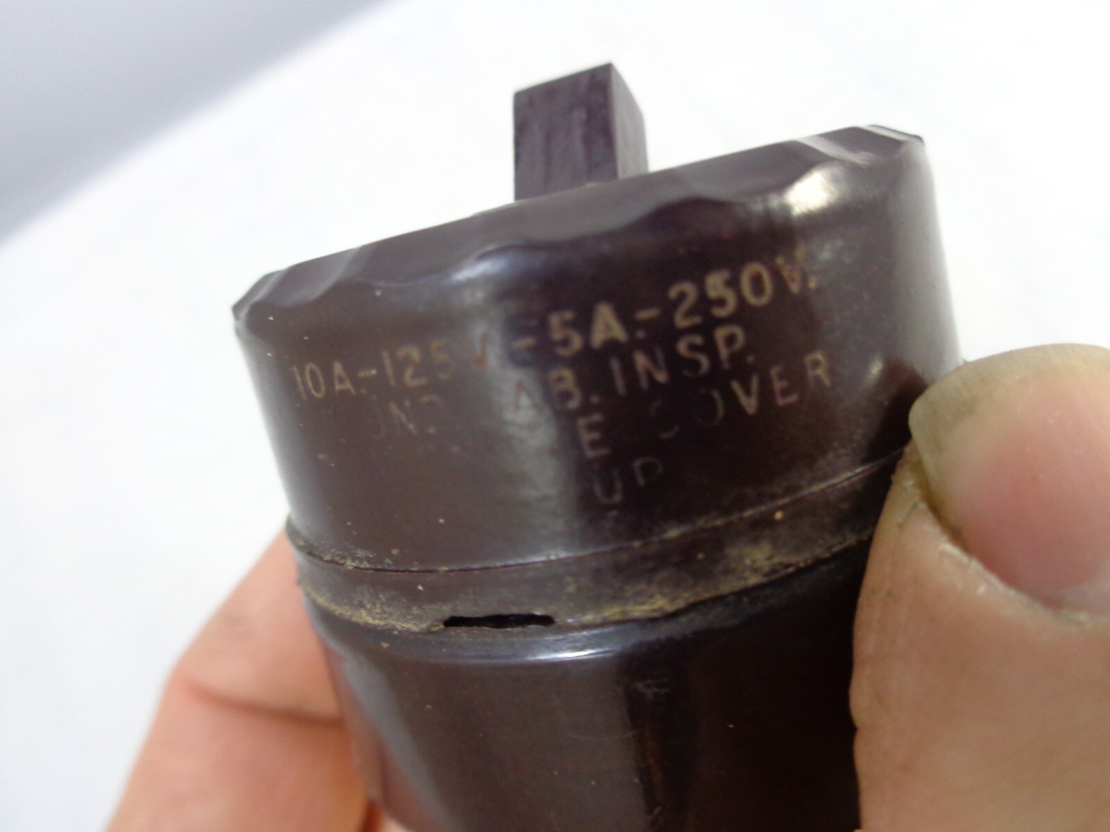 Monowatt Toggle Switch UL Bakelite Brown Round Wall Surface Mount Vintage