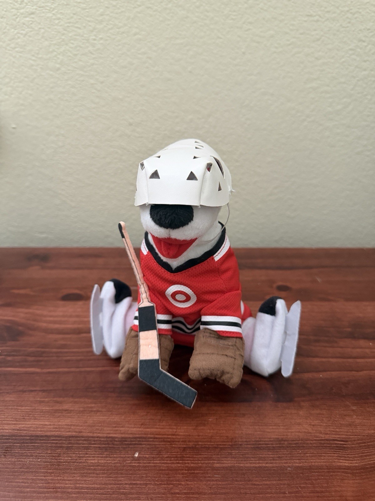 Limited Edition Target Dog Bullseye Plush Hockey Goalie Costume Very Rare – BN