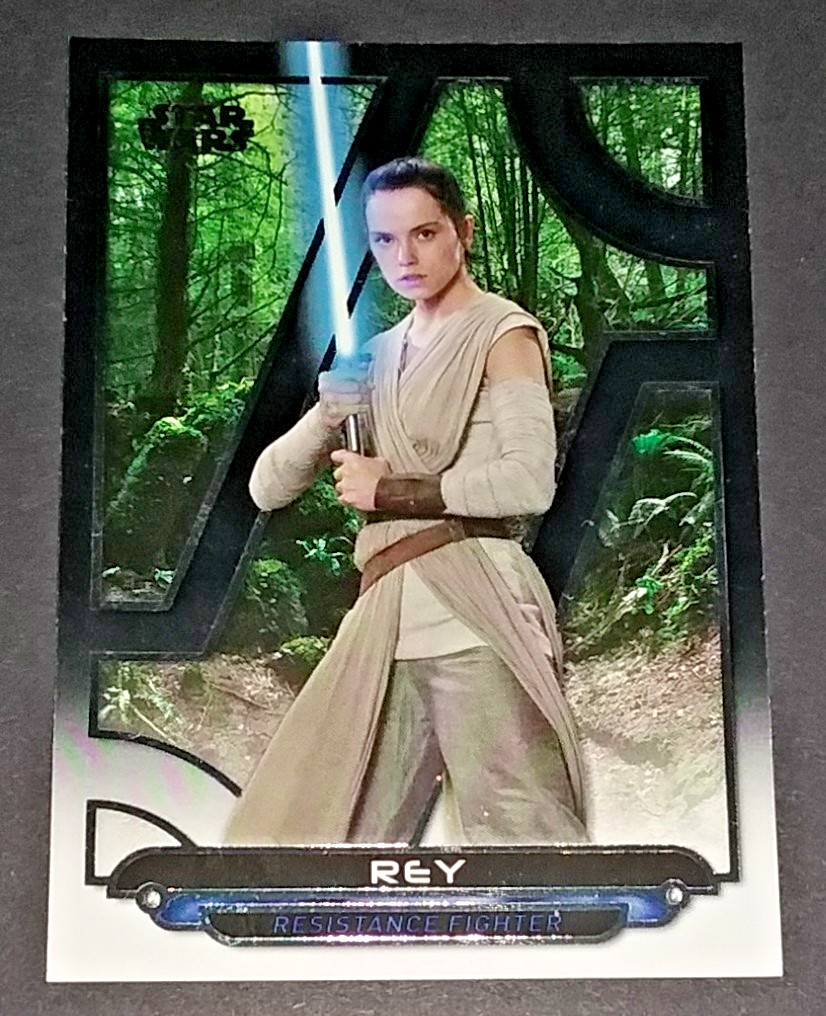 2018 STAR WARS GALACTIC FILES SHORT PRINT (SP) VARIATION LOT – REY HAN CHEWIE