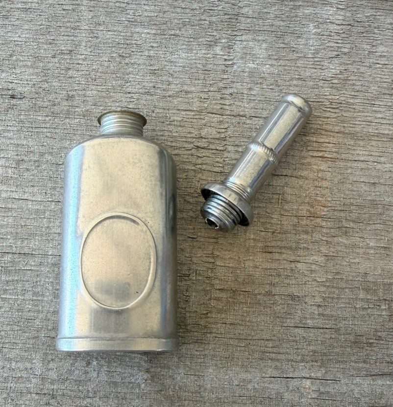 Vintage Metal Screw Top Can Thumb Press Pocket Oiler 1995 Made In USA
