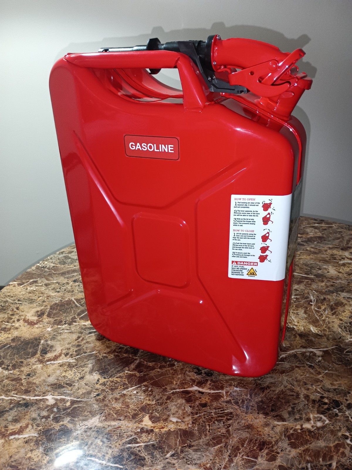 Waivian Gas Cans