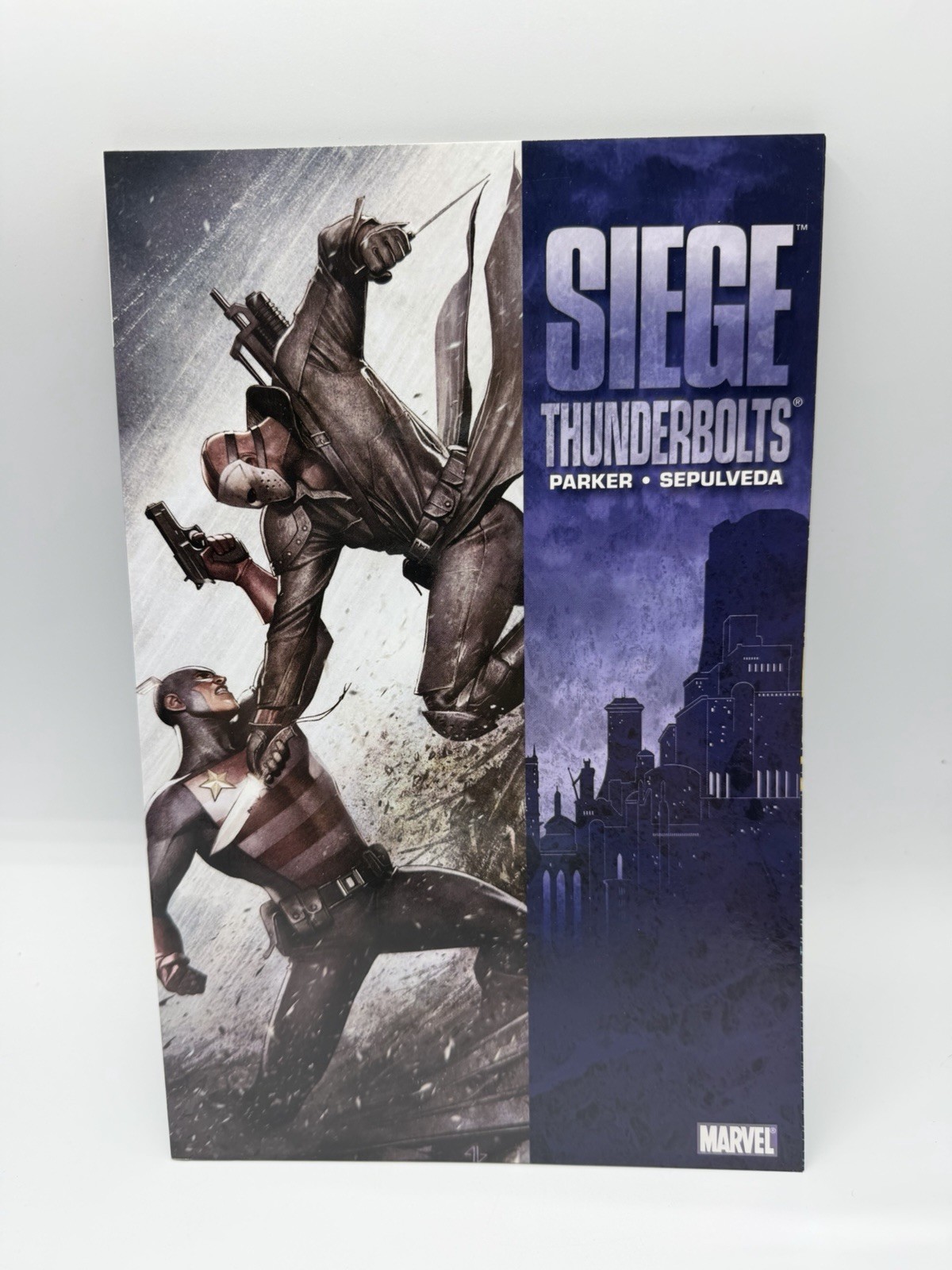 New SIEGE THUNDERBOLTS MARVEL Trade Paperback Graphic Novel