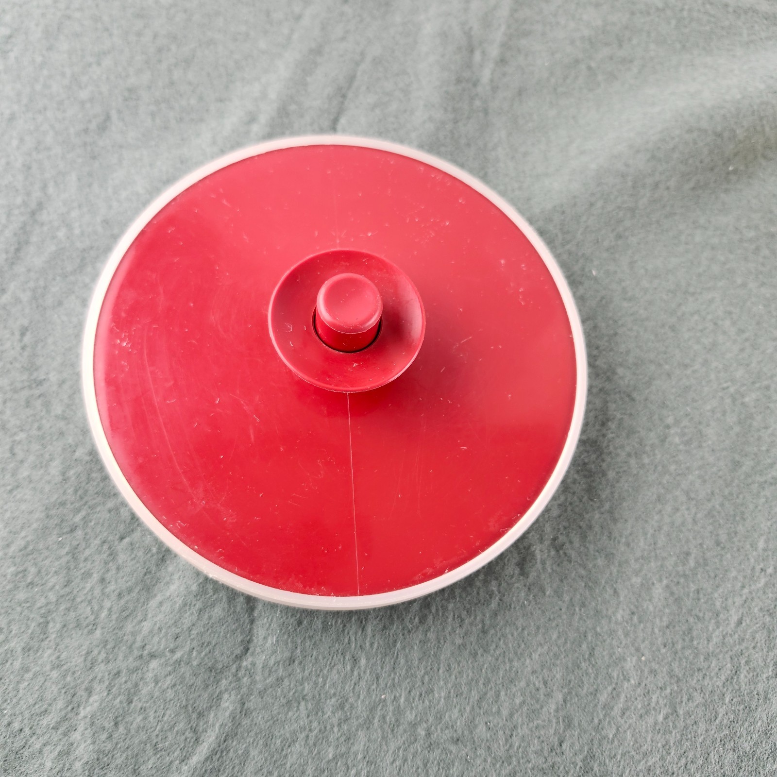 Tupperware 2 Quart Clear Pitcher with Red Lid 1676 Vtg 80s Retro Water Pitcher