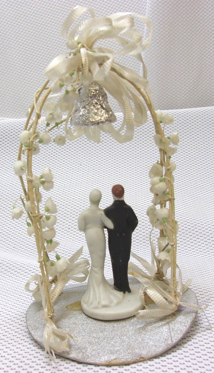 Lot of 4 VINTAGE WEDDING TOPPERS, 1930s-1950s Bride & Groom