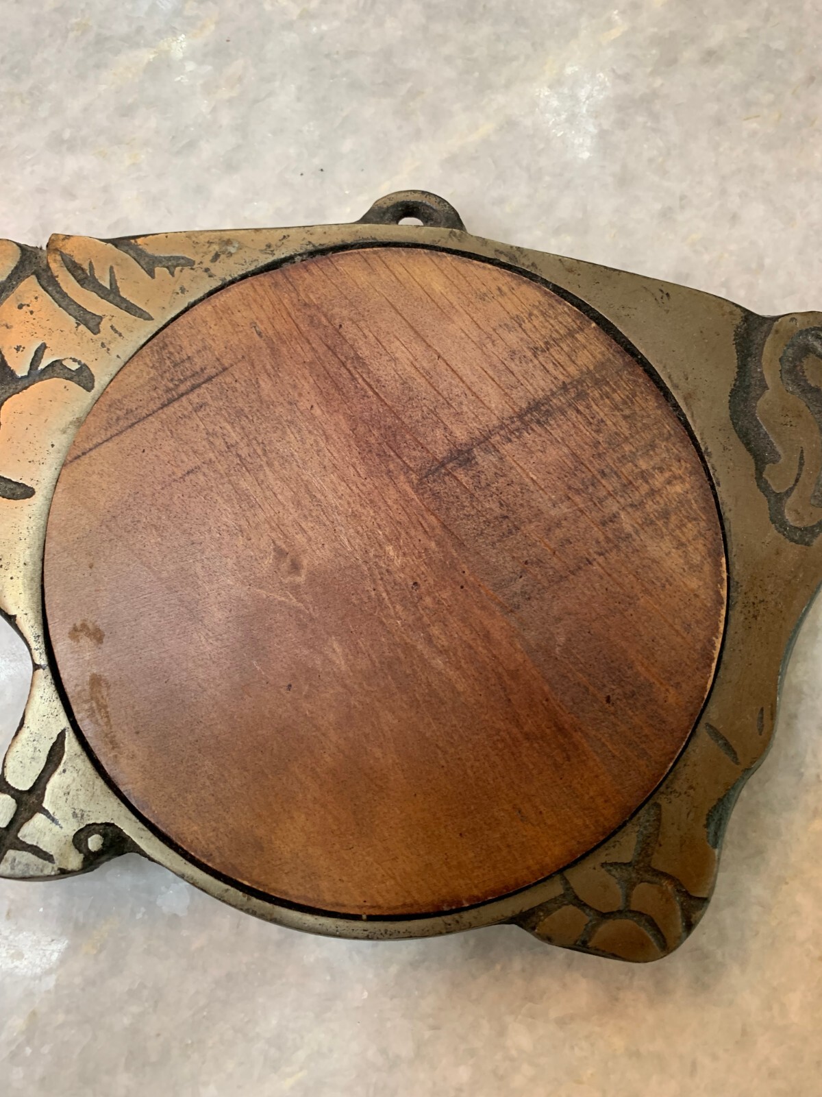 Antique-Vintage Cast-Iron/Steel/Wood/Wooden Fat Pig Hot Plate/Trivet 9″W x 7″T