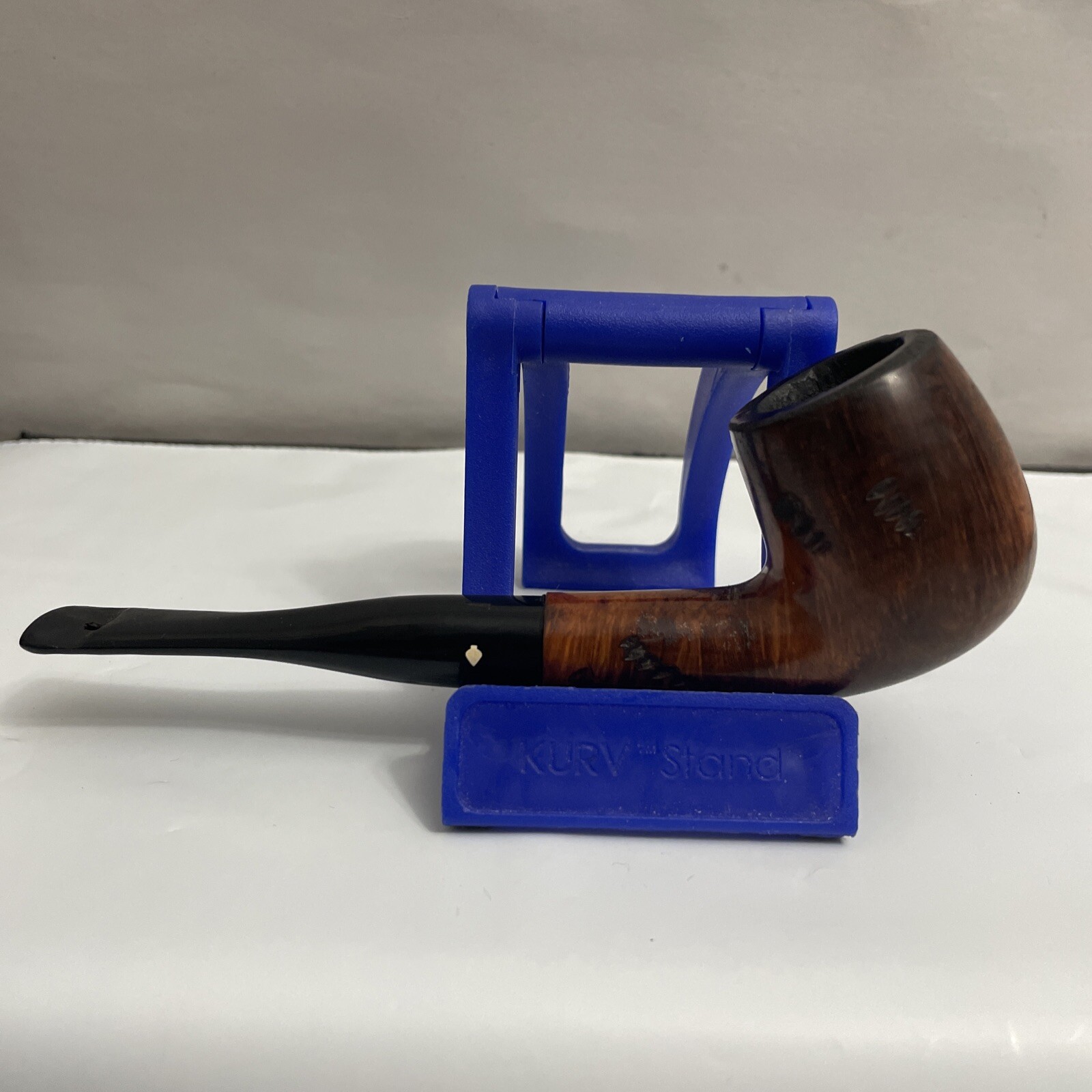 Mitchell Thomas International Collection Italy Tobacco Estate Pipe