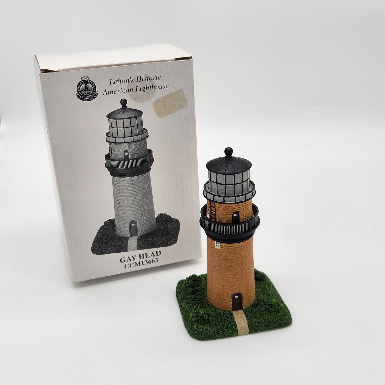 2001 Lefton Historic American Lighthouse GAY HEAD CMM13663 With Box